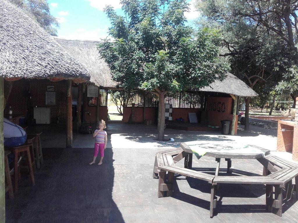 רונדו Camp Hogo Kavango מראה חיצוני תמונה